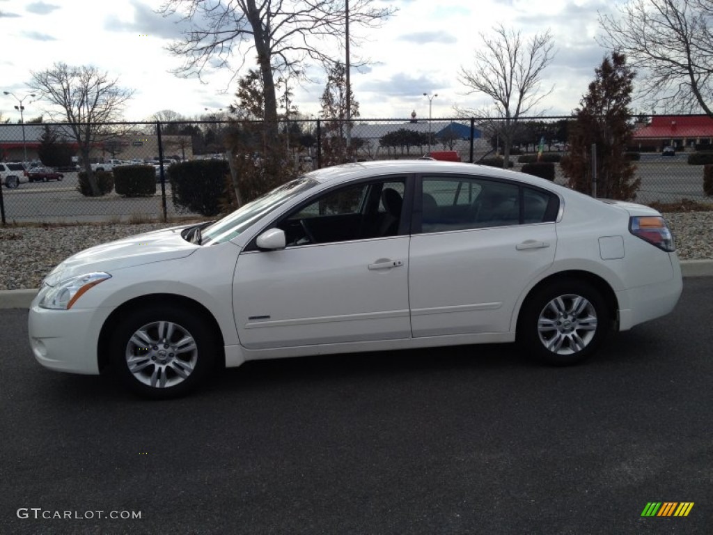 2010 Altima Hybrid - Winter Frost White / Charcoal photo #4