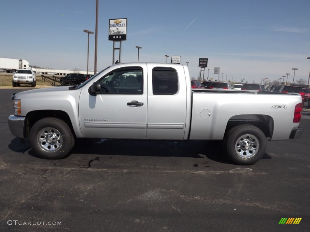 2013 Silverado 1500 LS Extended Cab 4x4 - Silver Ice Metallic / Ebony photo #8