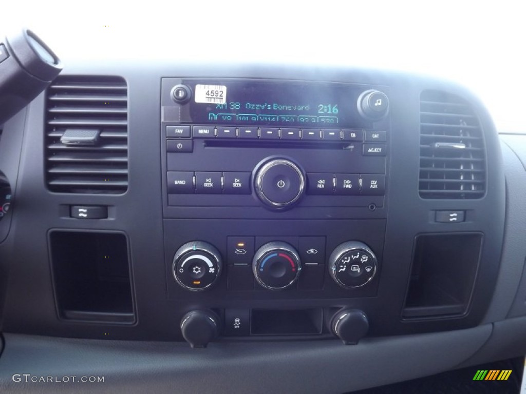 2013 Silverado 1500 LS Extended Cab 4x4 - Silver Ice Metallic / Ebony photo #11