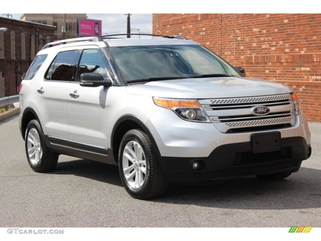 2013 Explorer XLT 4WD - Ingot Silver Metallic / Charcoal Black photo #13