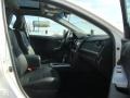Super White - Camry SE Photo No. 8