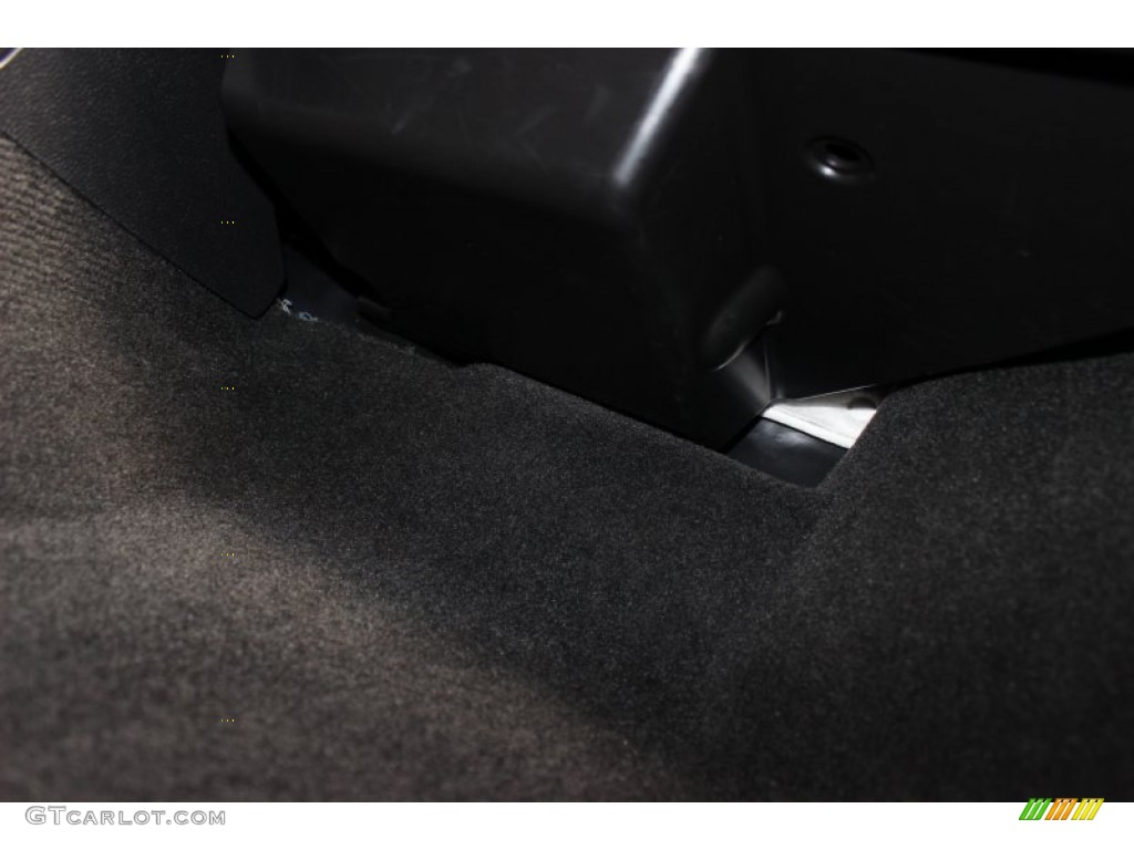 2013 Explorer XLT 4WD - Ingot Silver Metallic / Charcoal Black photo #61