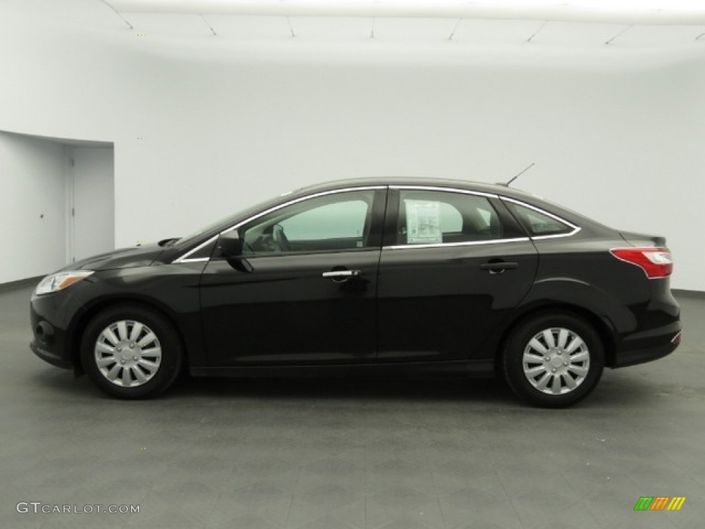 2012 Focus S Sedan - Tuxedo Black Metallic / Charcoal Black photo #8