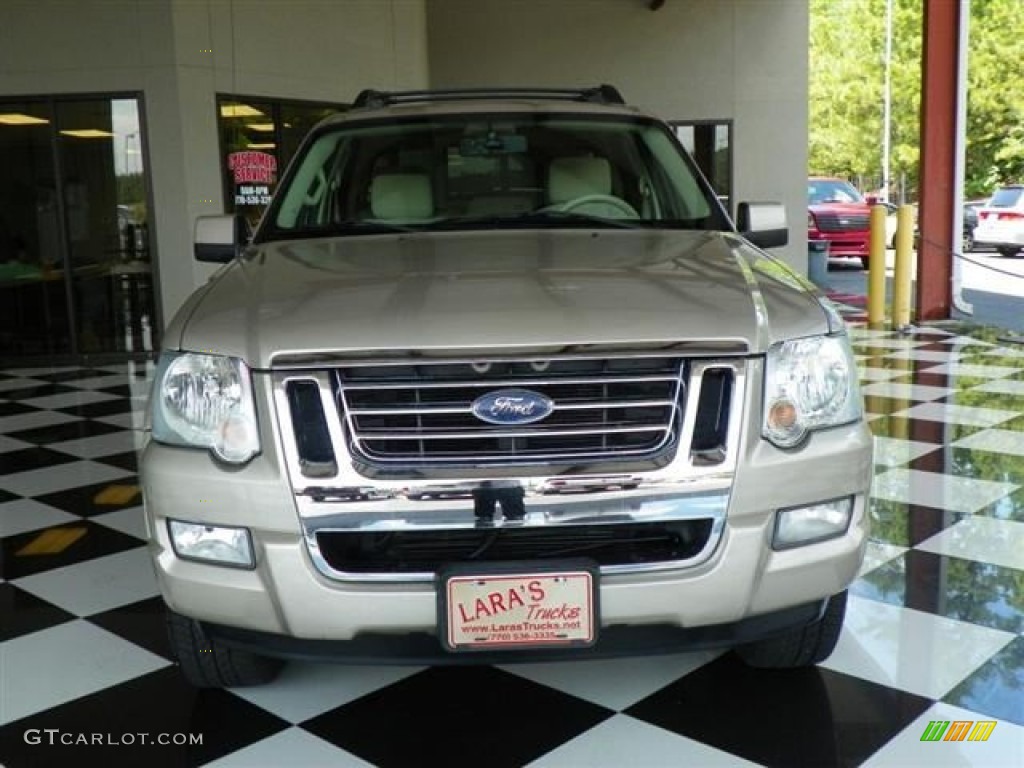 2007 Explorer Sport Trac Limited - Pueblo Gold Metallic / Camel photo #2