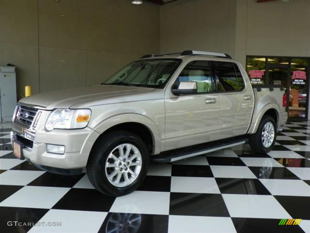 2007 Explorer Sport Trac Limited - Pueblo Gold Metallic / Camel photo #3