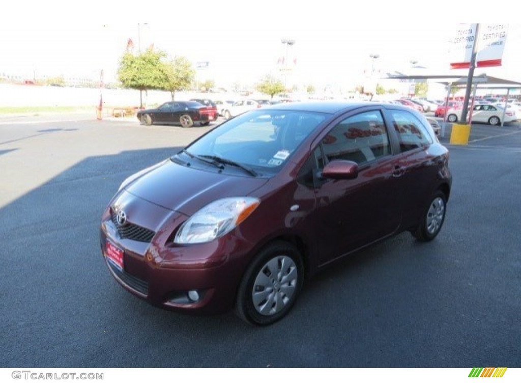 2010 Yaris 3 Door Liftback - Carmine Red Metallic / Dark Charcoal photo #3