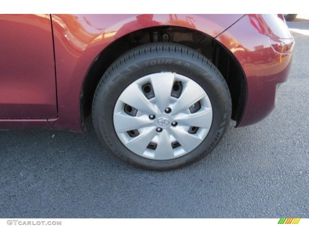 2010 Yaris 3 Door Liftback - Carmine Red Metallic / Dark Charcoal photo #9