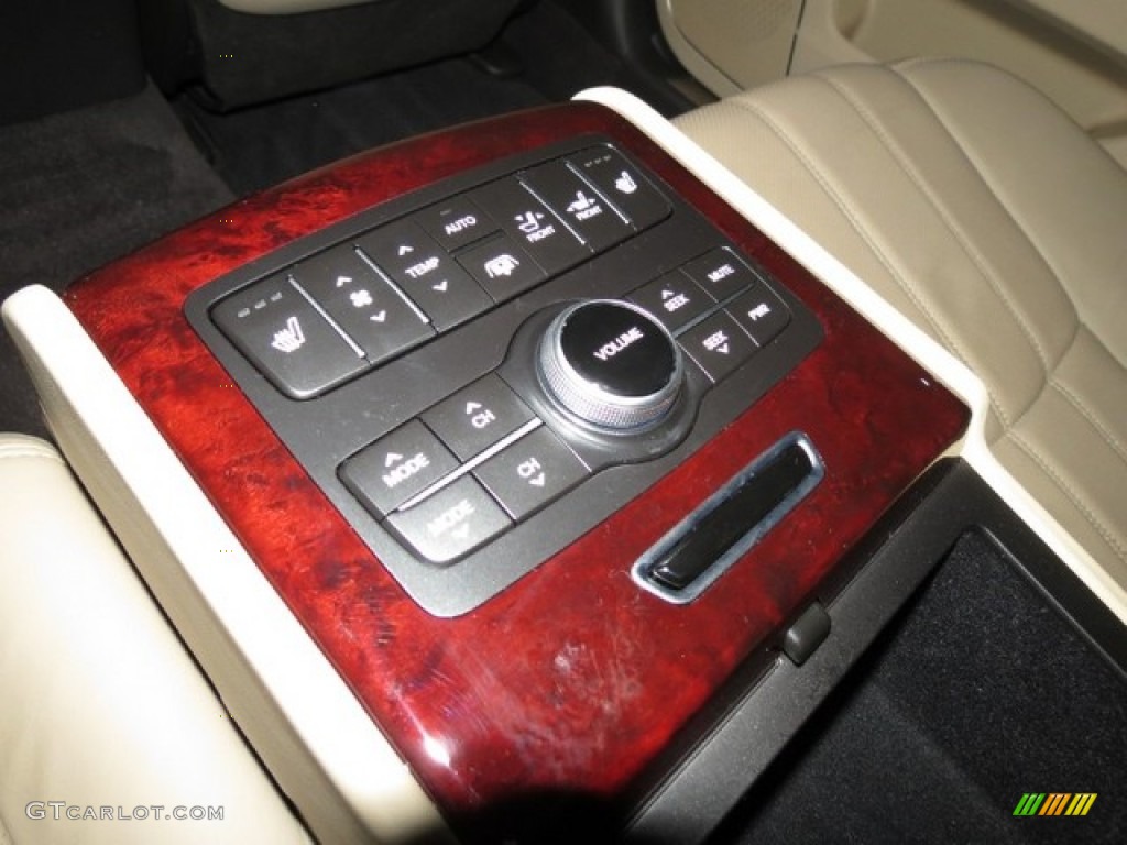 2011 Hyundai Equus Signature Controls Photo #78410608
