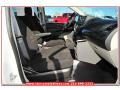 Stone White - Grand Caravan SE Photo No. 26