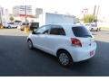 Super White - Yaris 3 Door Liftback Photo No. 5