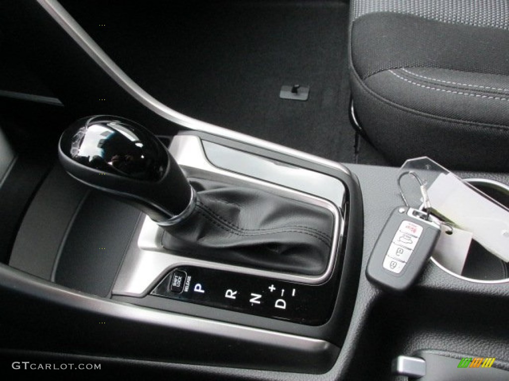 2013 Elantra GT - Silver / Black photo #9