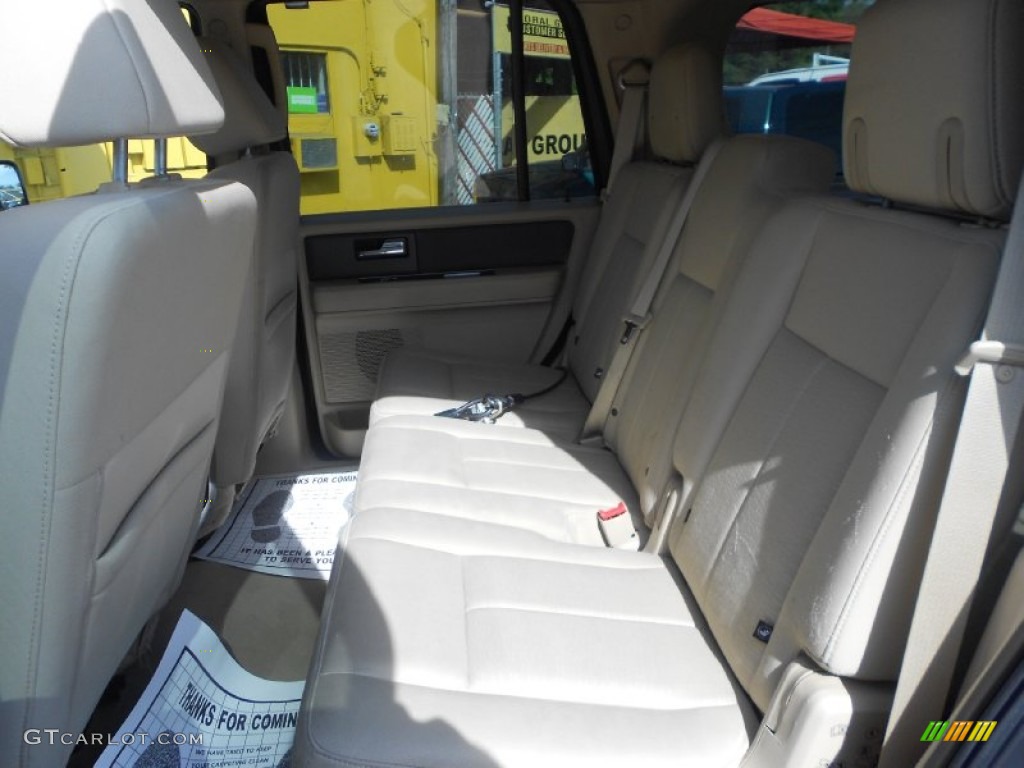 2007 Expedition XLT - Carbon Metallic / Stone photo #18