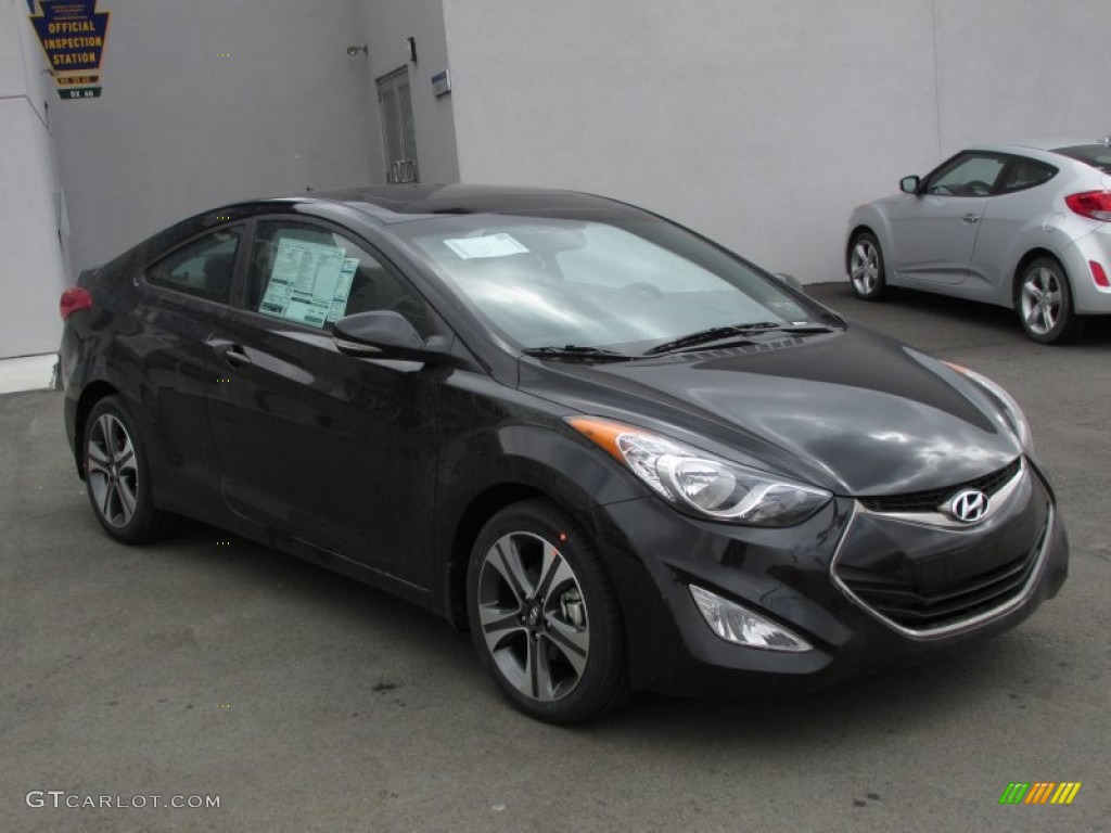 2013 Elantra Coupe SE - Black Noir Pearl / Gray photo #2