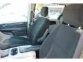 Stone White - Grand Caravan Crew Photo No. 12