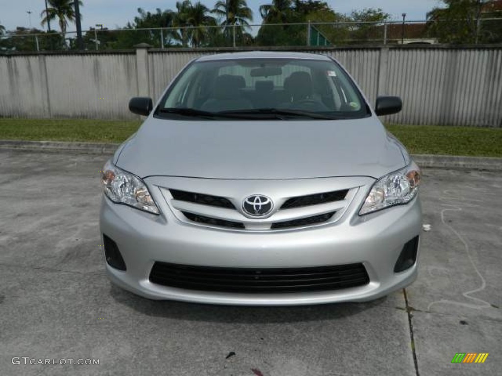 2011 Corolla 1.8 - Classic Silver Metallic / Ash photo #8