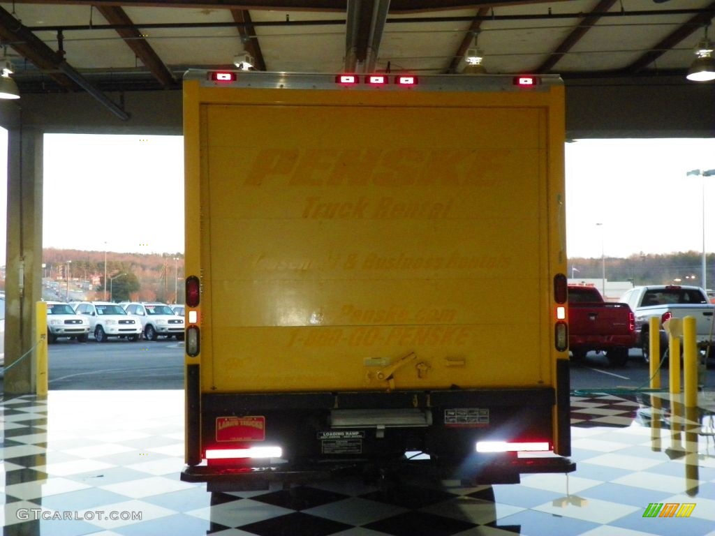 2008 E Series Cutaway E350 Commercial Moving Truck - Yellow / Medium Flint photo #5