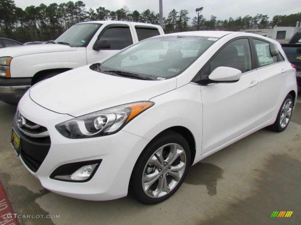 2013 Elantra GT - Monaco White / Black photo #2