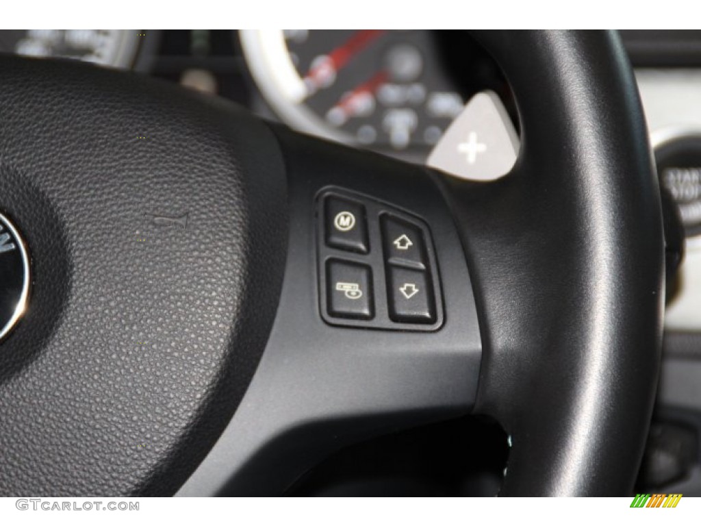 2011 BMW M3 Coupe Controls Photo #78419600