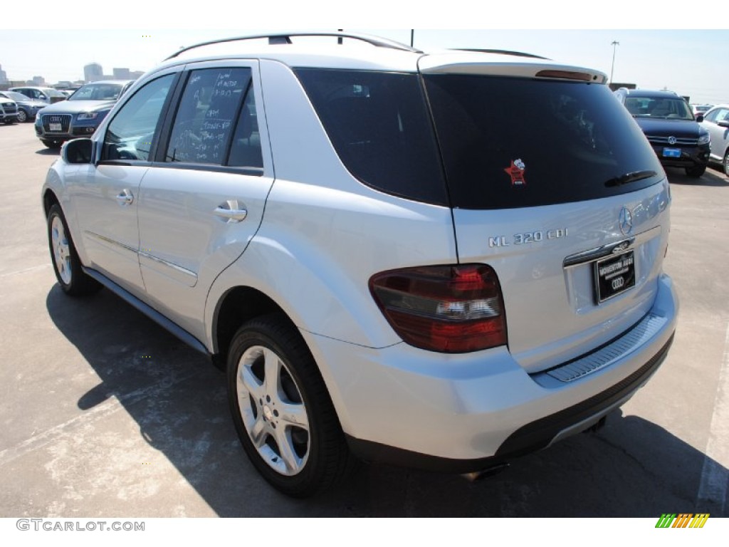 2008 ML 320 CDI 4Matic - Iridium Silver Metallic / Black photo #5