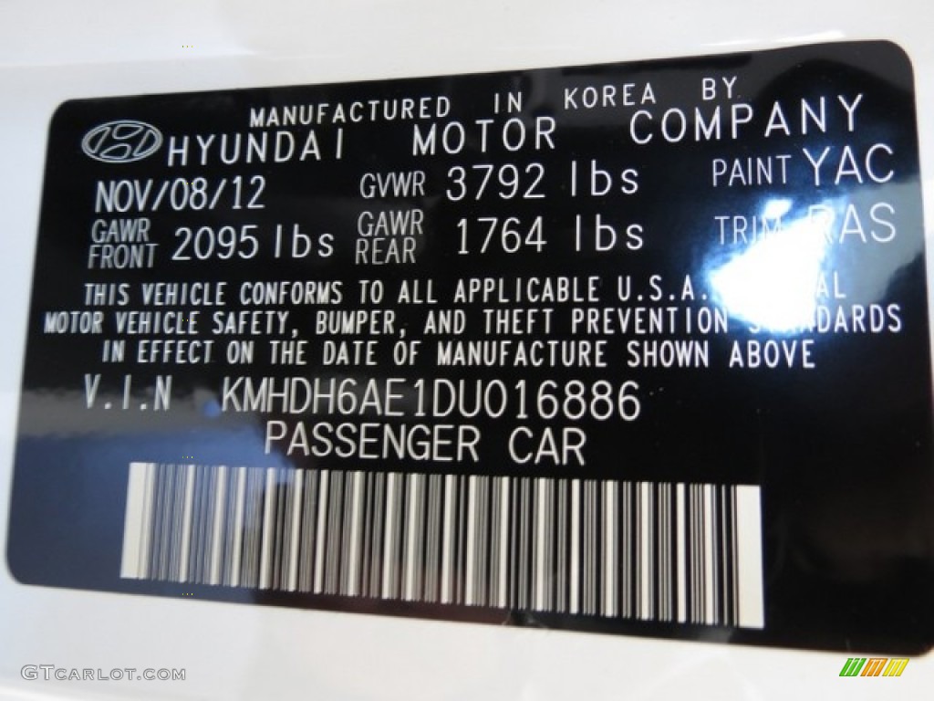 2013 Elantra Coupe GS - Monaco White / Gray photo #8