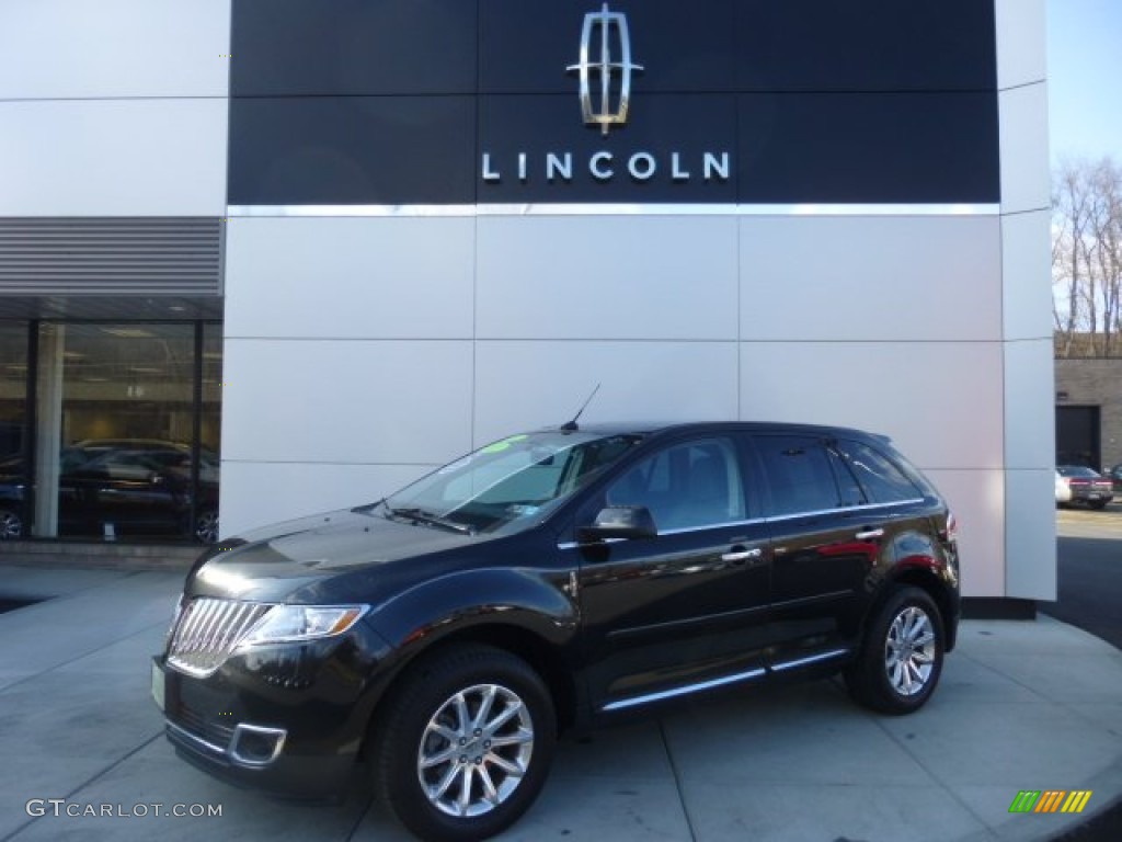 2011 MKX AWD - Tuxedo Black Metallic / Charcoal Black photo #1