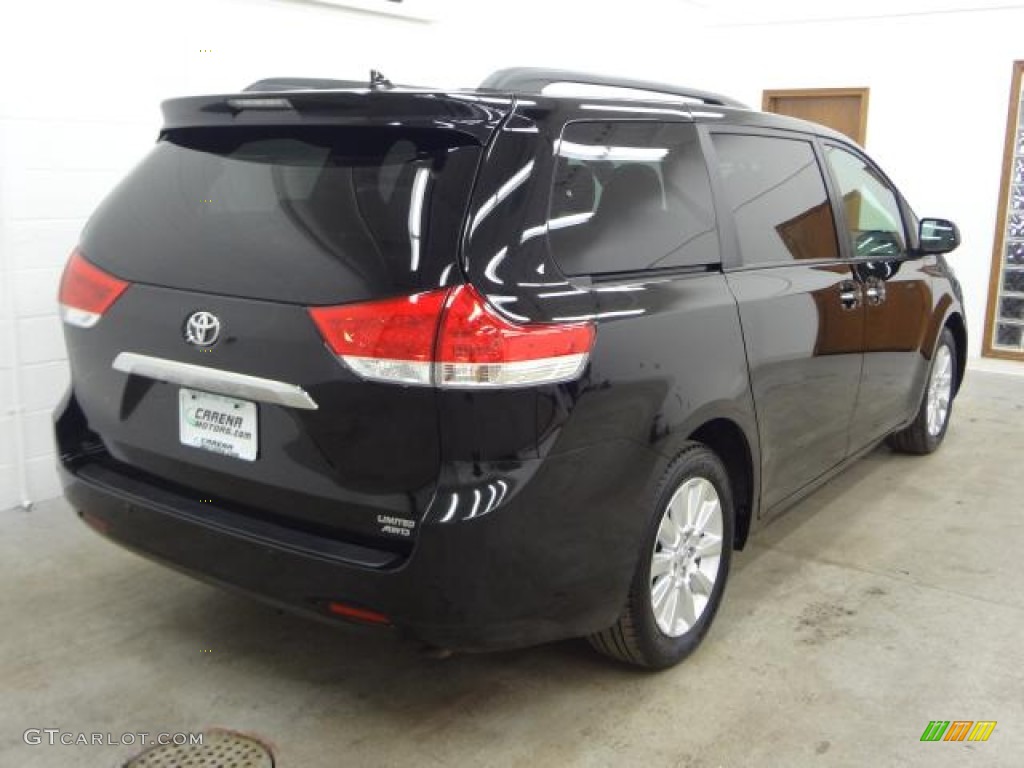 2011 Sienna Limited AWD - Black / Bisque photo #8