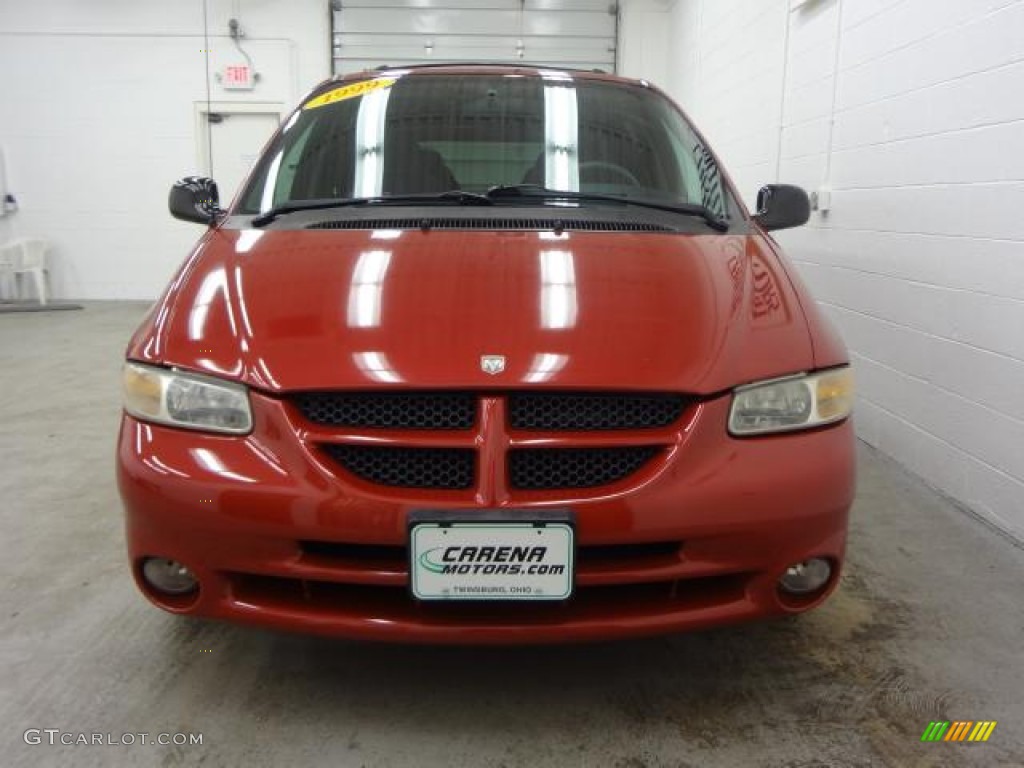 1999 Grand Caravan SE - Inferno Red Pearl / Mist Gray photo #3