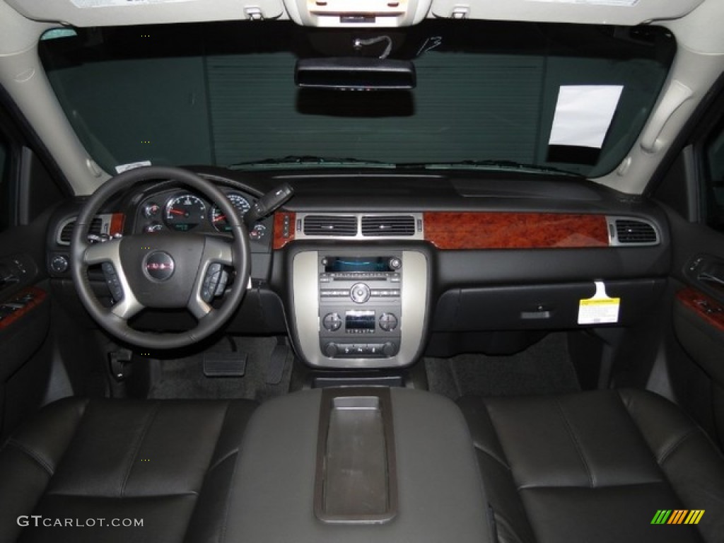 2013 GMC Yukon SLT Ebony Dashboard Photo #78426263