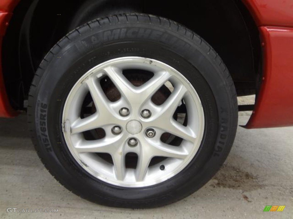1999 Grand Caravan SE - Inferno Red Pearl / Mist Gray photo #34