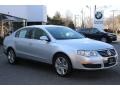 Reflex Silver - Passat Komfort Sedan Photo No. 3