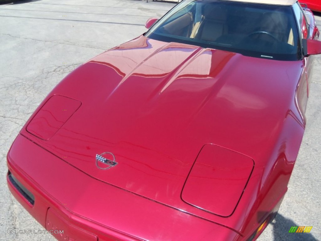 1991 Corvette Convertible - Dark Red Metallic / Saddle photo #11