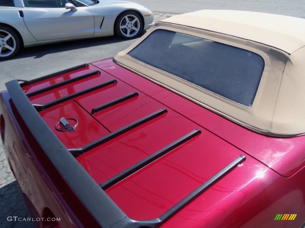 1991 Corvette Convertible - Dark Red Metallic / Saddle photo #15