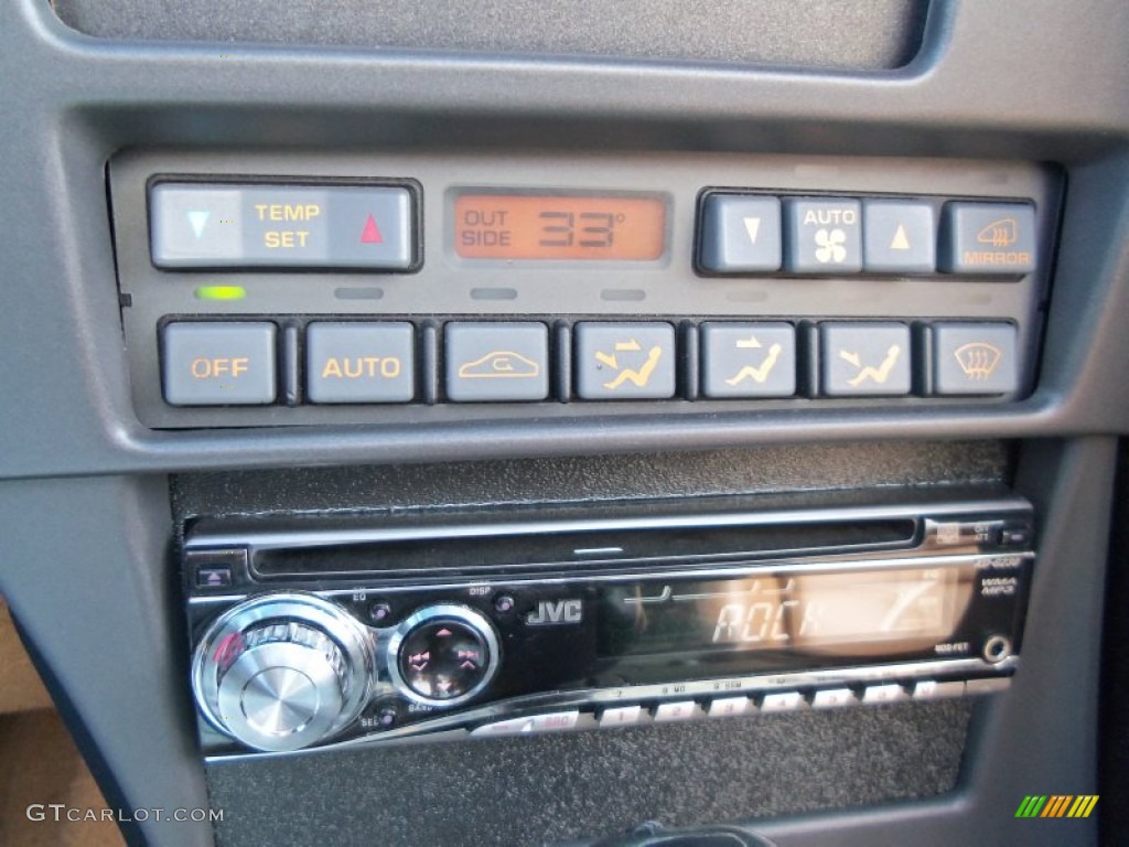 1991 Chevrolet Corvette Convertible Controls Photos