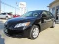 Black - Camry LE Photo No. 5