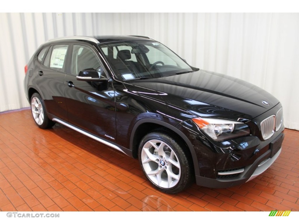 2013 X1 xDrive 28i - Jet Black / Black photo #1