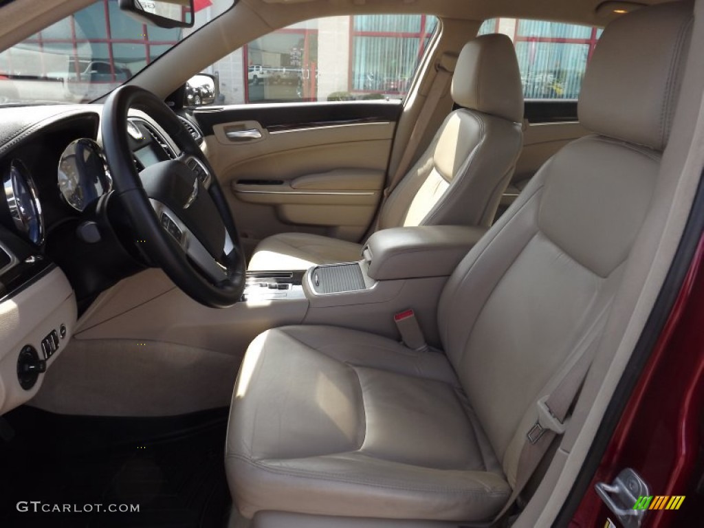 2011 Chrysler 300 Limited Front Seat Photo #78435128