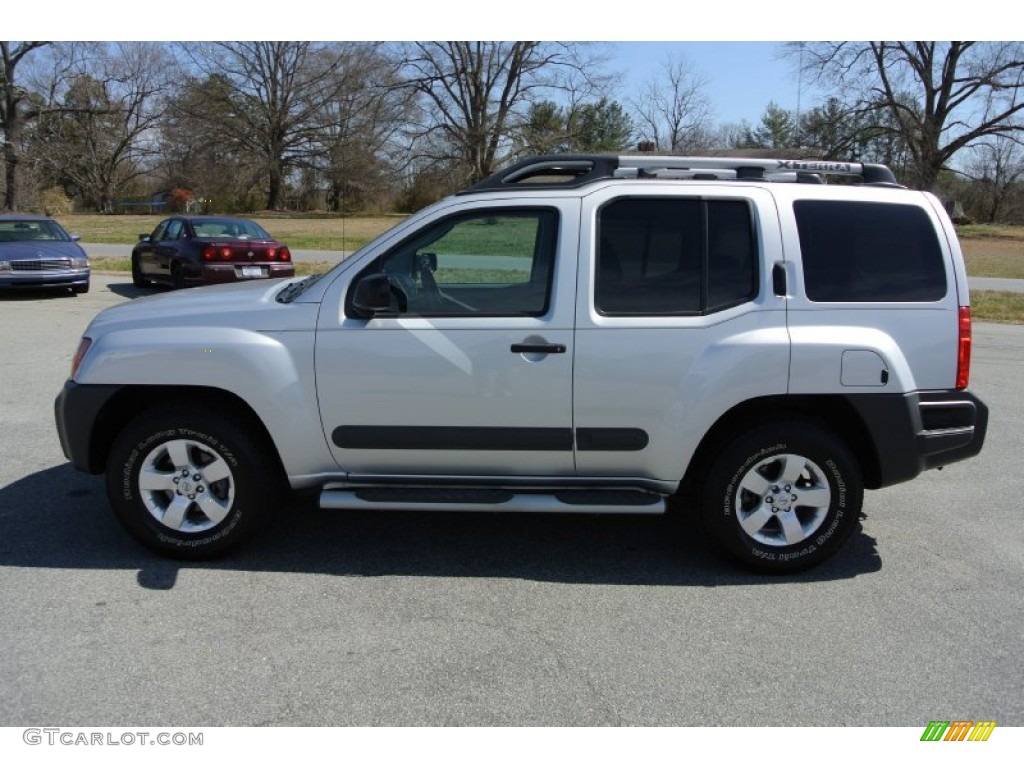 Silver Lightning 2011 Nissan Xterra S Exterior Photo #78436490