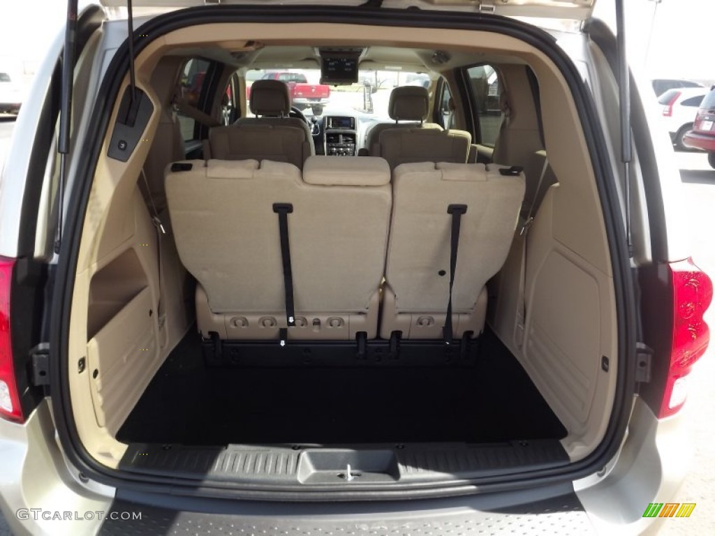 2013 Dodge Grand Caravan SXT Trunk Photos