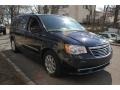 Blackberry Pearl - Town & Country Touring - L Photo No. 7