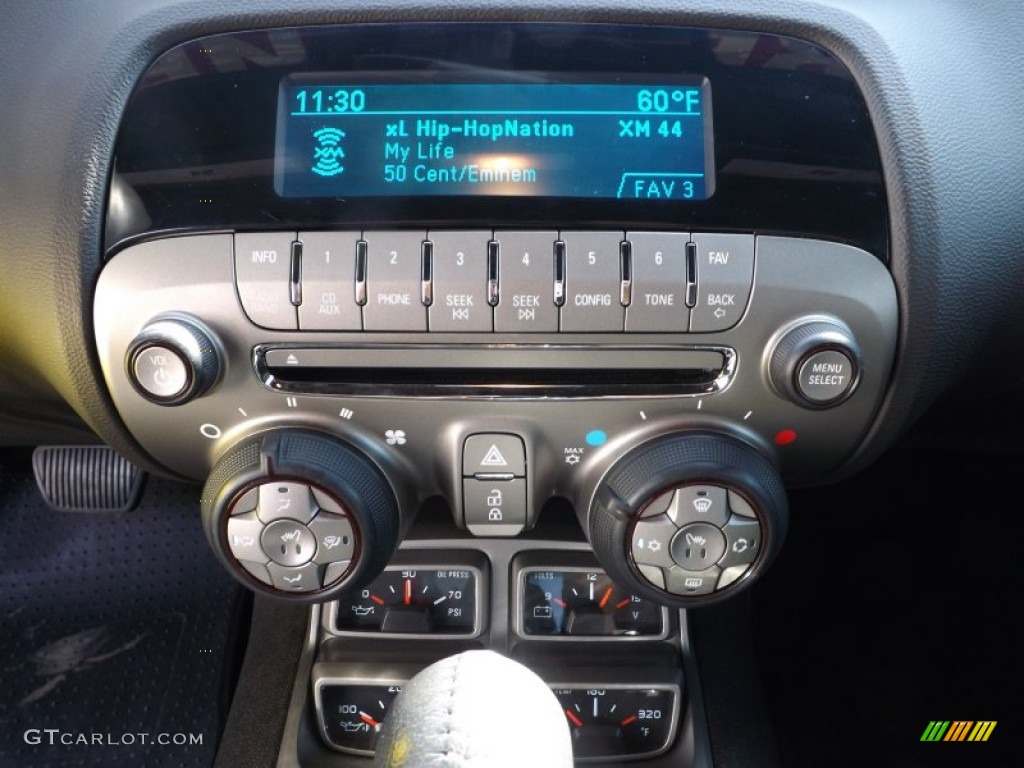 2011 Chevrolet Camaro LT/RS Coupe Controls Photo #78438687