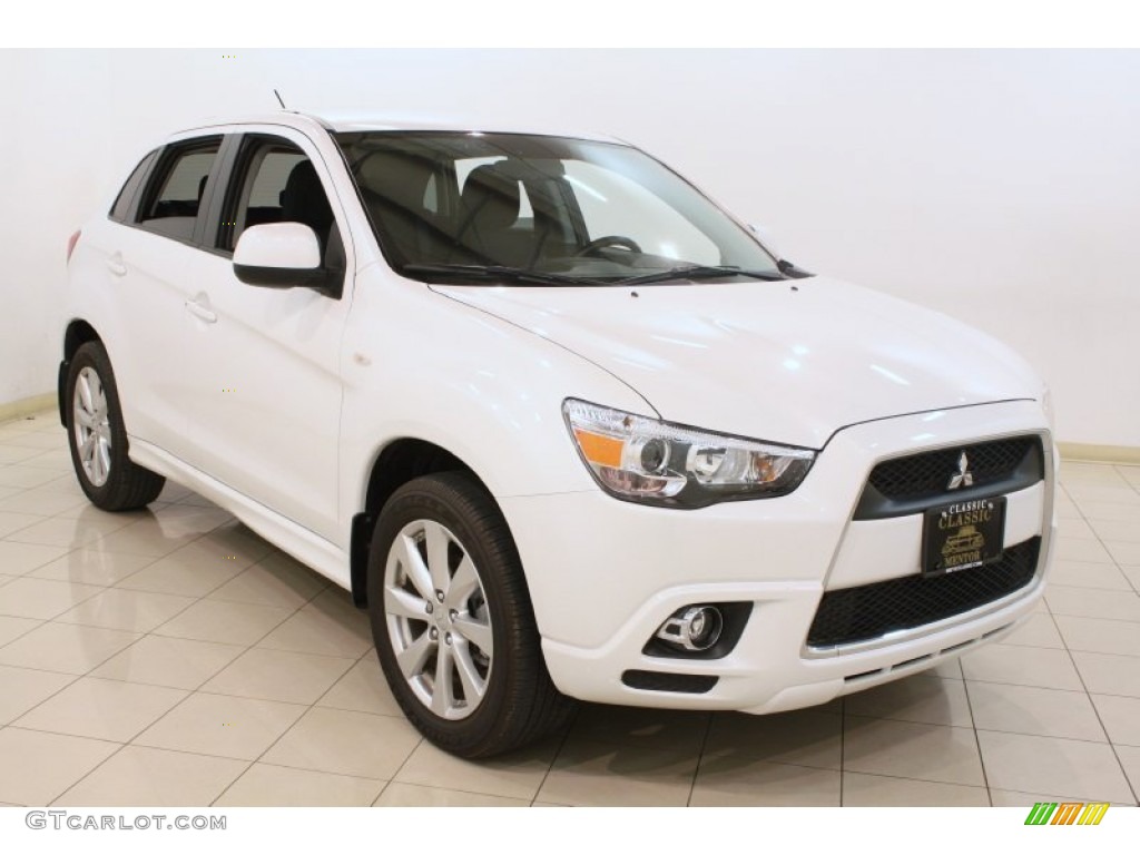 2012 Outlander Sport SE 4WD - Diamond White / Black photo #1