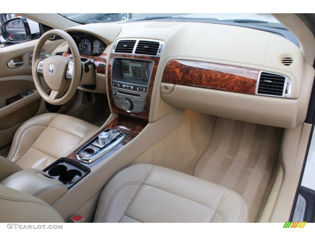 2010 Jaguar XK XK Coupe Caramel Dashboard Photo #78441076