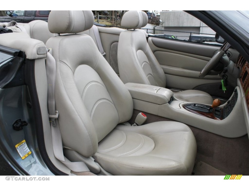 Oatmeal Interior 2002 Jaguar XK XKR Convertible Photo #78441527