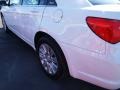 Bright White - 200 LX Sedan Photo No. 4