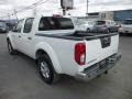 2013 Glacier White Nissan Frontier SV V6 Crew Cab 4x4  photo #5