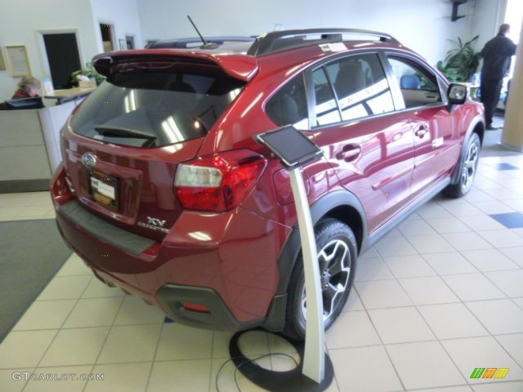 2013 XV Crosstrek 2.0 Limited - Venetian Red Pearl / Ivory photo #7