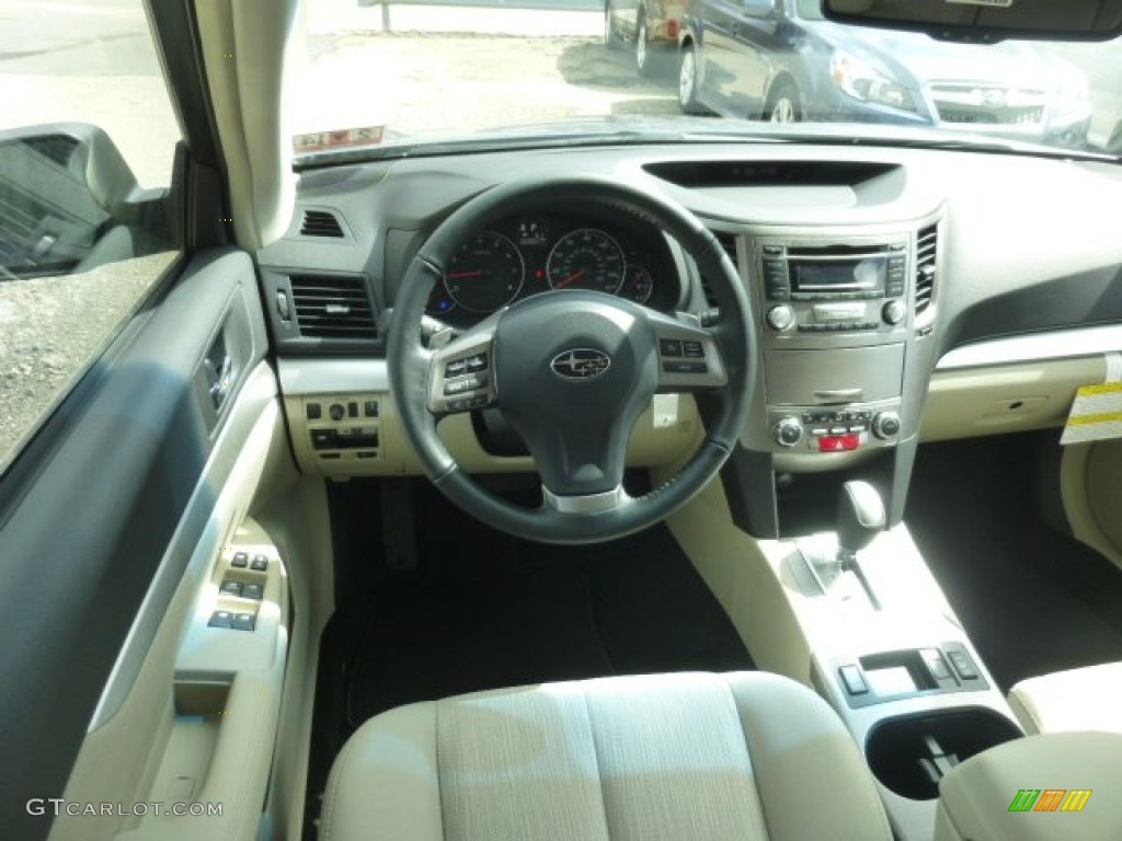 2013 Outback 2.5i Premium - Twilight Blue Metallic / Ivory photo #15
