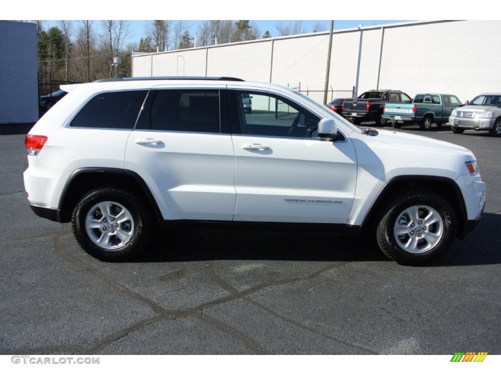 2014 Grand Cherokee Laredo - Bright White / Morocco Black photo #6