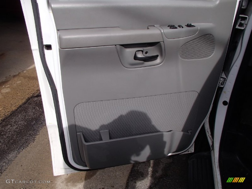 2007 Ford E Series Van E150 XLT Passenger Door Panel Photos