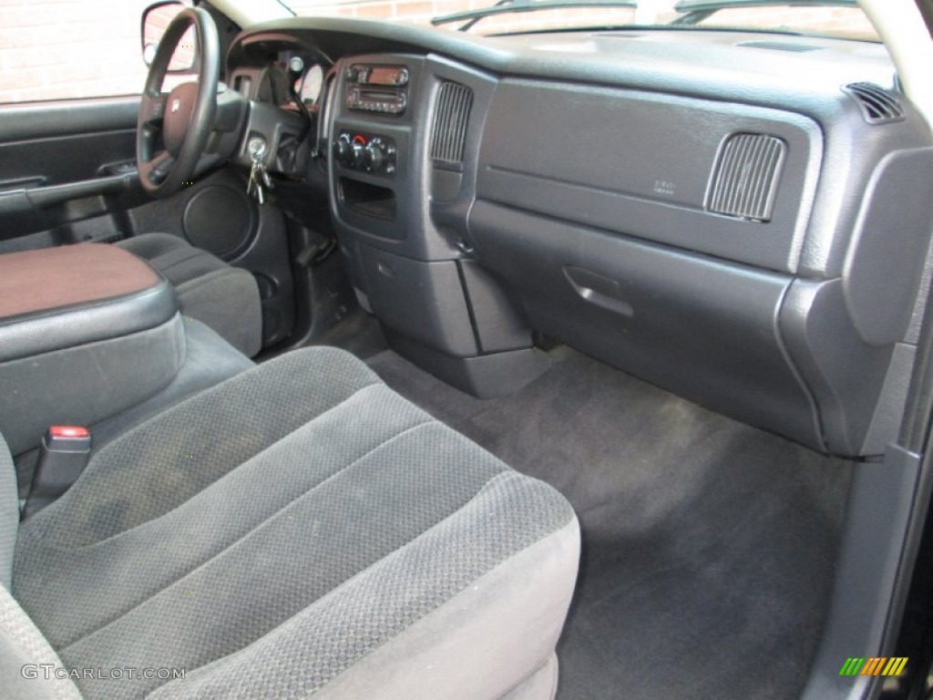 2004 Dodge Ram 1500 SLT Quad Cab Dark Slate Gray Dashboard Photo #78449675